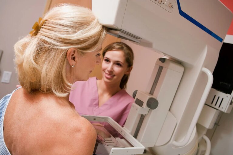 1800x1200 early mammograms benefit