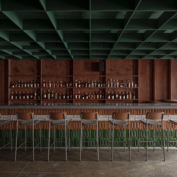 bursa bar mirzoyan studio dezeen hero1