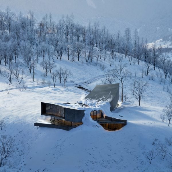 not a hotel rusutsu snohetta architecture holiday homes japan dezeen 2364 hero