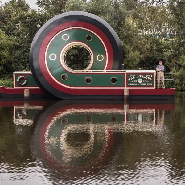 alex chinneck loop de loop canal boat sheffield dezeen 2364 hero3