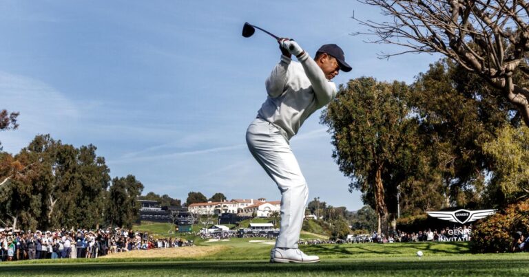 urlhttps3A2F2Fcalifornia times brightspot.s3.amazonaws.com2Fe72Fdd2F02c19f214135ad9e390c71021b392F1411153 sp tiger woods genesis open 64 gmf