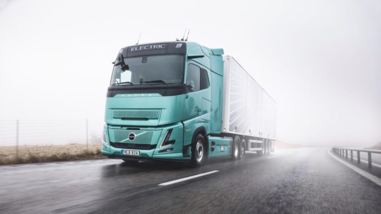 Volvo FH aero truck EV 1536x1024 1 scaled