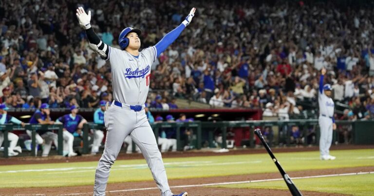urlhttps3A2F2Fcalifornia times brightspot.s3.amazonaws.com2F392F842F61d6910f4b09828b805fb031b34b2Fdodgers diamondbacks baseball 36865