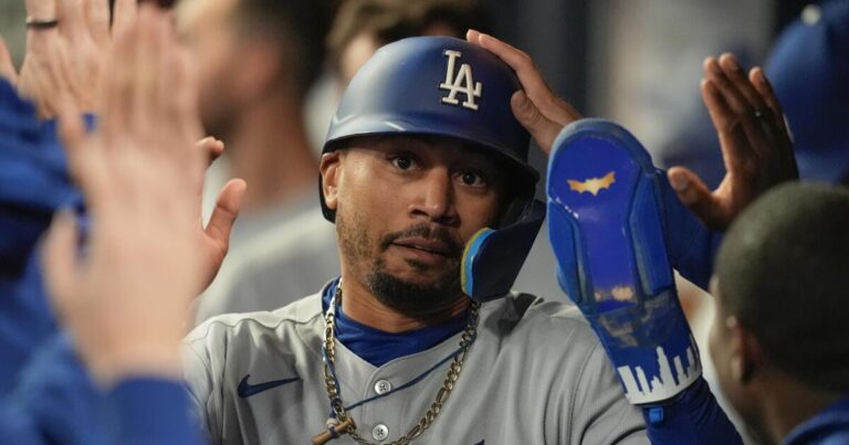 urlhttps3A2F2Fcalifornia times brightspot.s3.amazonaws.com2Faf2Ff12F8fec2f454fb1a63280e0f91cec932Fdodgers braves baseball 11198